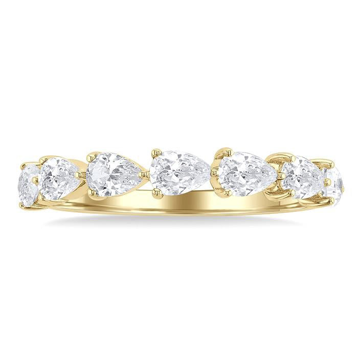 Heritage Diamond Jewelry in Yellow Gold