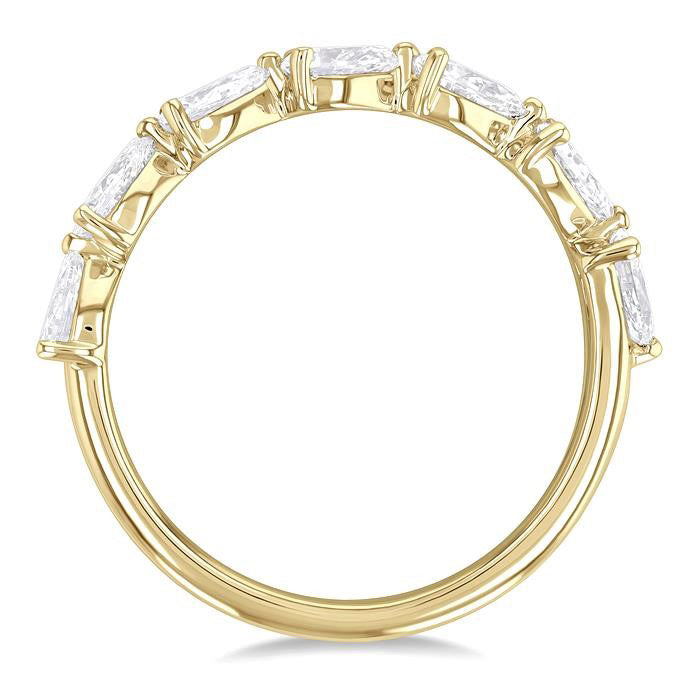 Heritage Diamond Jewelry in Yellow Gold