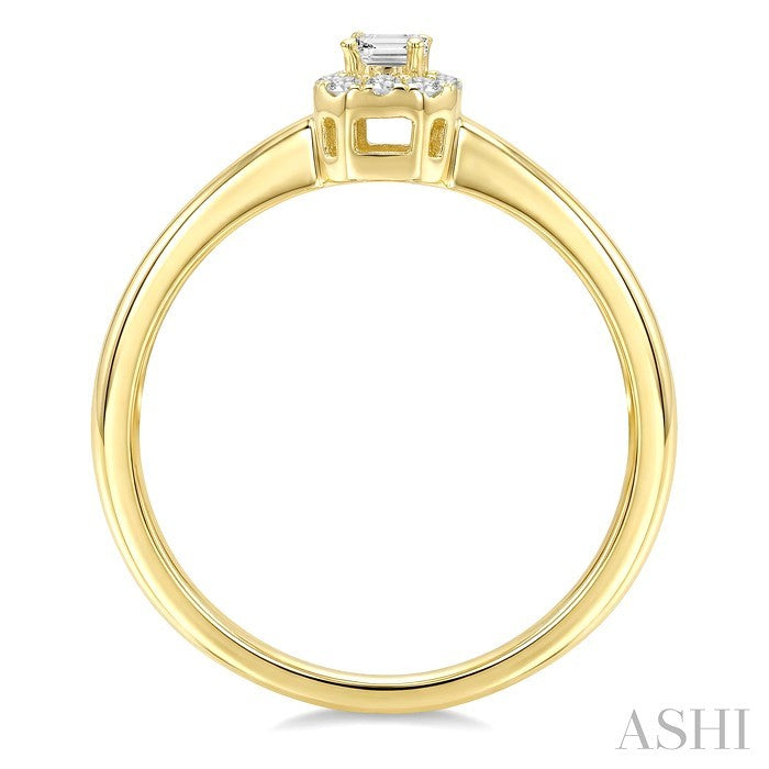 1/4 Ctw Octagon and Round Cut Diamond Fashion Halo Ring in 14K Yellow Gold