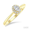 1/4 Ctw Oval and Round Cut Diamond Fashion Ring in 14K Yellow Gold