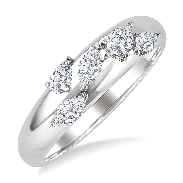 Timeless Diamond Jewelry in Metal