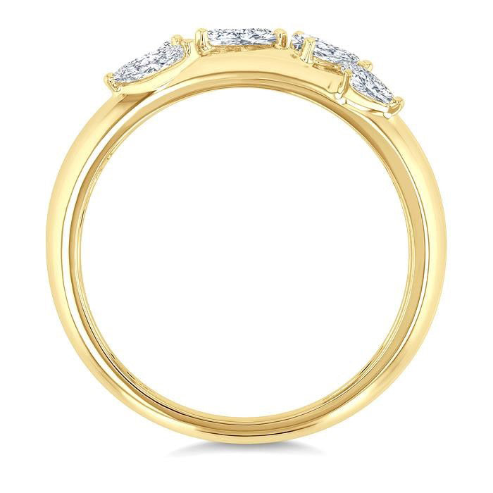 Elegance Diamond Jewelry in Metal