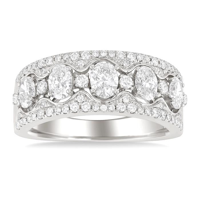Starlight Diamond Jewelry in Metal