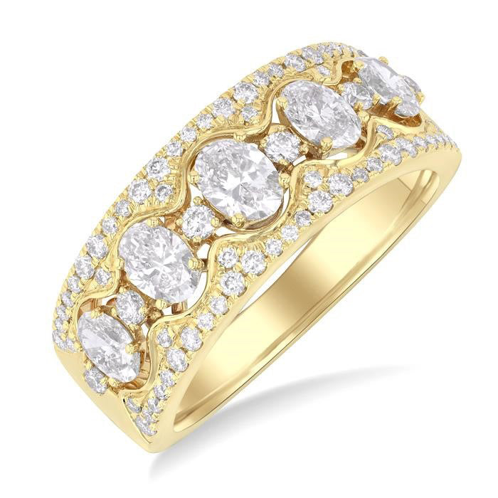 Regal Diamond Jewelry in Metal