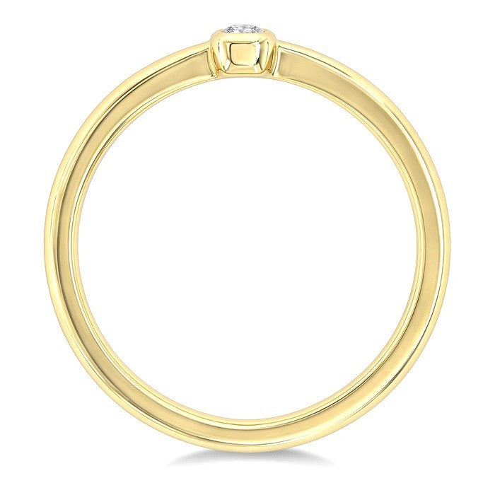 1/5 Ctw Bezel Set Emerald Cut Diamond Fashion Ring in 14K Yellow Gold