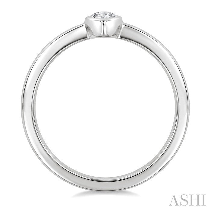 1/5 Ctw Bezel Set Heart Cut Diamond Fashion Ring in 14K White Gold