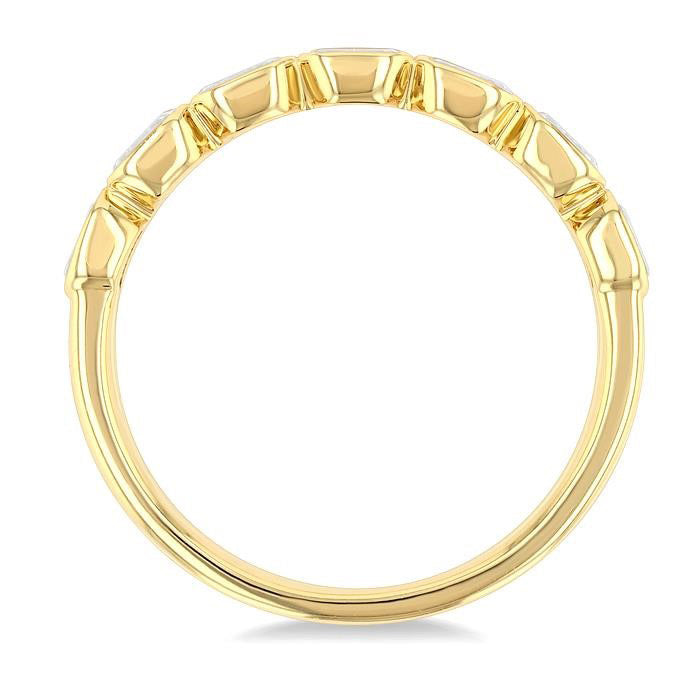 Enchantment Diamond Jewelry in Metal