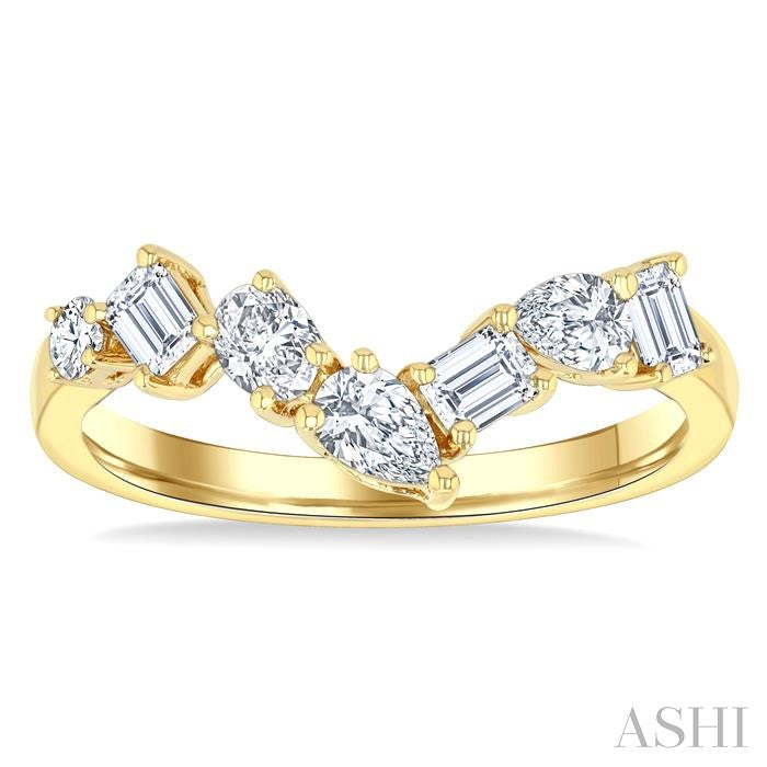 Enchantment Diamond Jewelry in Metal