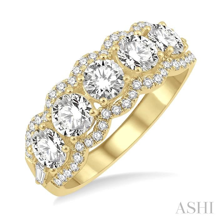Aurora Diamond Ring in Metal