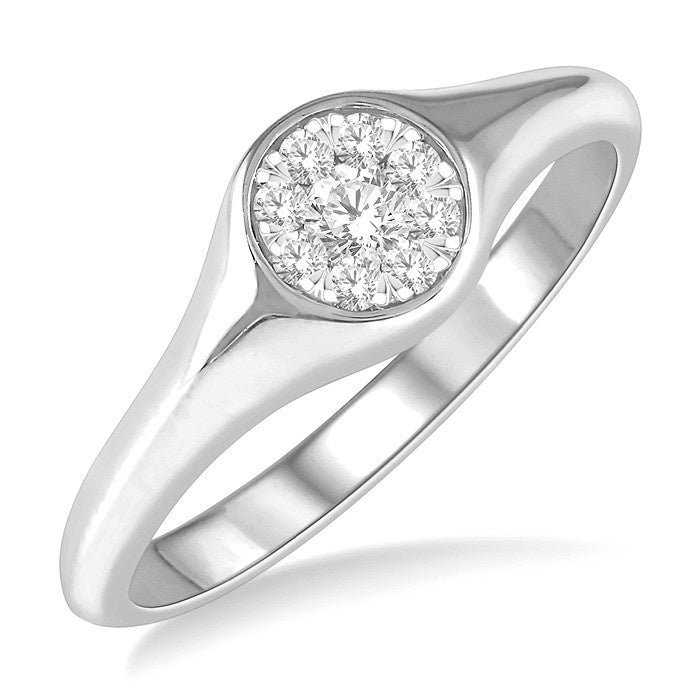 1/4 Ctw Round Shape Shine Bright Diamond Ring in 14K White Gold