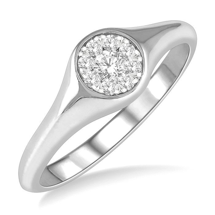 1/6 Ctw Round Shape Shine Bright Diamond Ring in 14K White Gold