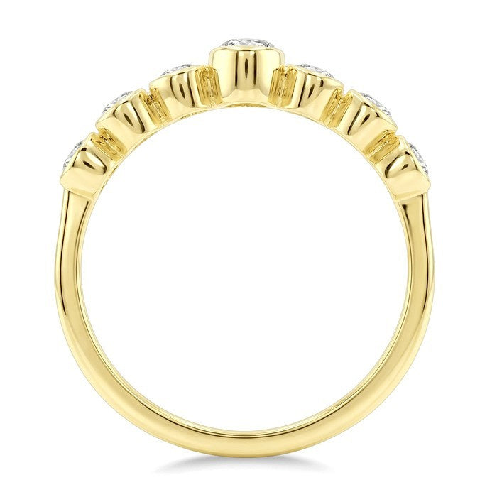 1/2 Ctw Bezel Set Oval and Round Cut Diamond Fashion Band in 14K Yellow Gold