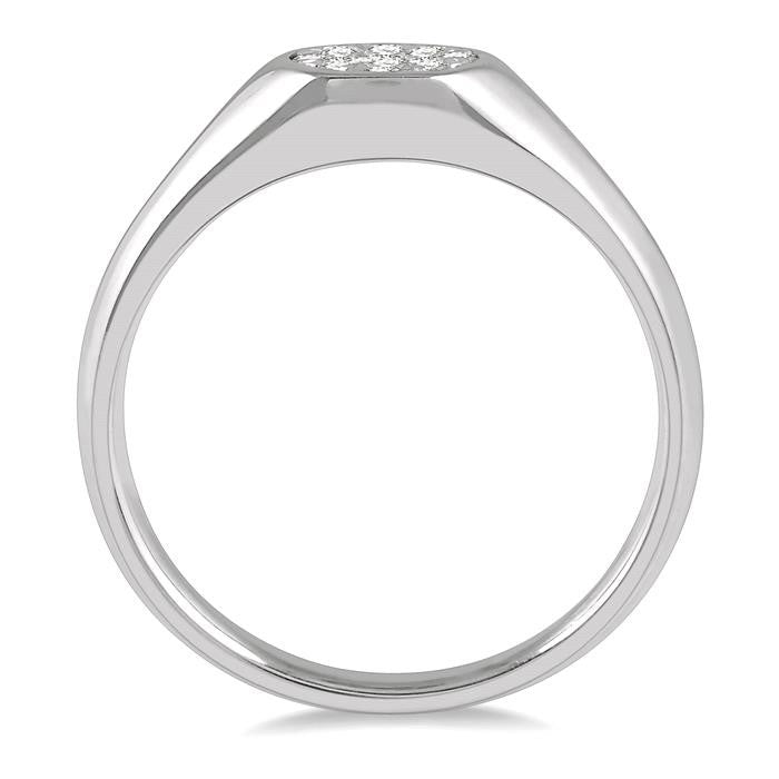 Oval Shape East-West Shine Bright Essential Diamond Signet Ring