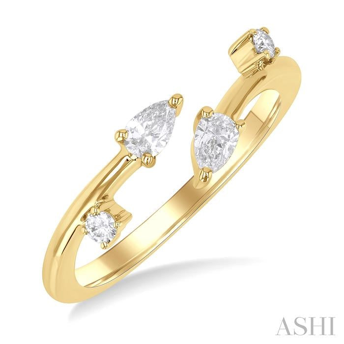 Serenity Diamond Ring in Metal