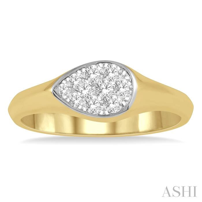1/4 Ctw Pear Shape Shine Bright Diamond Ring in 14K Yellow and White Gold