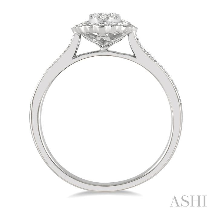 1/3 Ctw Oval Lattice Shine Bright Round Cut Diamond Ladies Ring in 14K White Gold