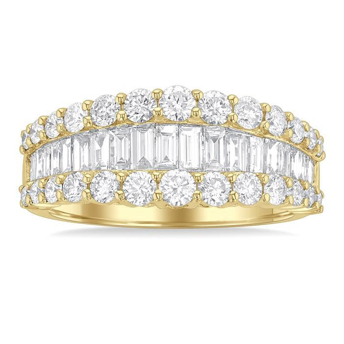 Regal Diamond Jewelry in Yellow Gold