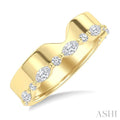 1/2 Ctw Bold V-Shaped Center Marquise and Round Cut Diamond Fashion Band in 14K Yellow Gold