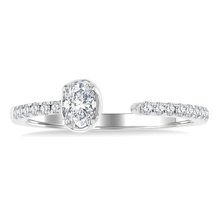 Regal Diamond Ring in Metal
