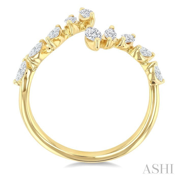 1/2 Ctw Marquise Cut Diamond Bypass Fashion Open Ring in 14K Yellow Gold