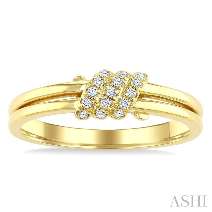 1/10 Ctw Round Cut Diamond Twine Fashion Ring in 10K Yellow Gold