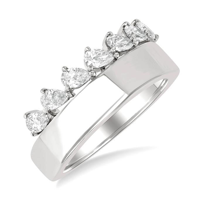 Heritage Diamond Jewelry in Metal
