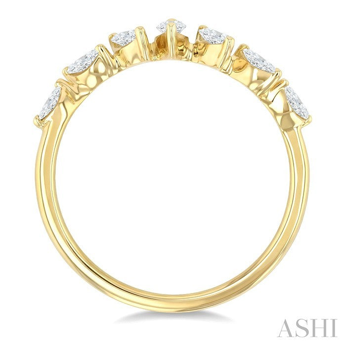1/3 Ctw Wave Scatter Marquise Cut Diamond Fashion Band in 14K Yellow Gold