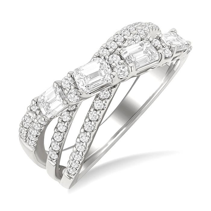 Elegance Diamond Ring in Metal