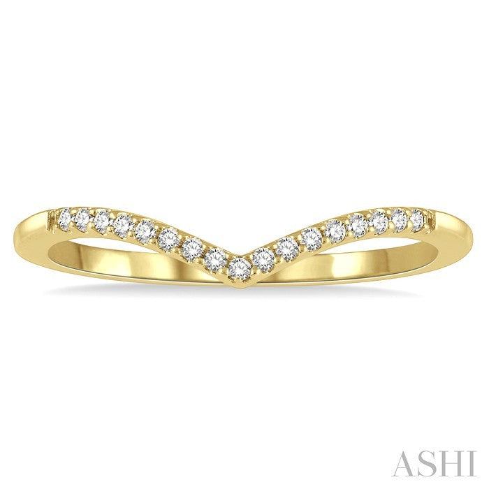 1/10 Ctw Chevron Round Cut Diamond Petite Band in 10K Yellow Gold