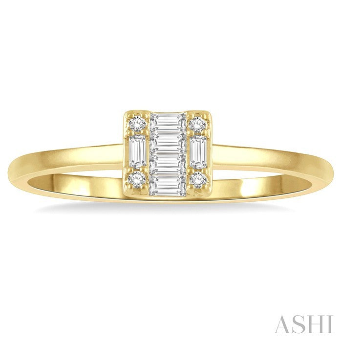 1/8 Ctw Square Shape Baguette and Round Cut Diamond Petite Fashion Ring in 10K Yellow Gold