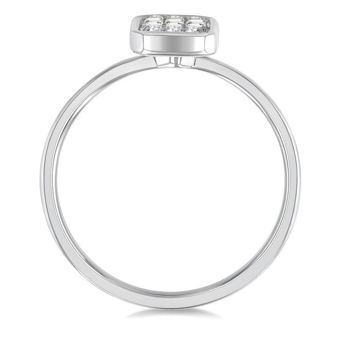 1/6 Ctw Petite Bezel Set Emerald Shape Fusion Baguette and Round Cut Diamond Fashion Ring in 10K White Gold