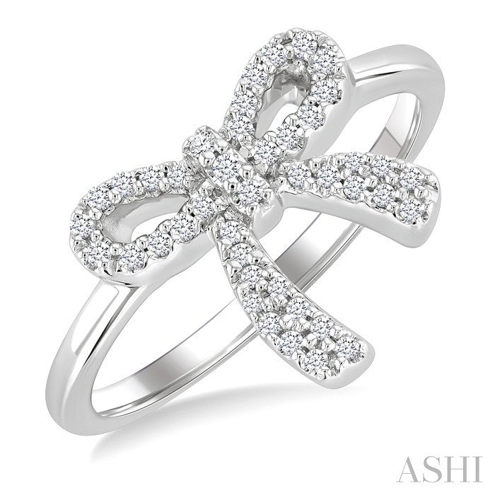 1/5 Ctw Round Cut Diamond Bow Petite Fashion Ring in 10K White Gold