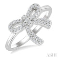 1/5 Ctw Round Cut Diamond Bow Petite Fashion Ring in 10K White Gold