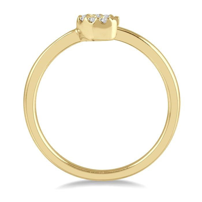 1/20 Ctw Crescent Round Cut Diamond Petite Fashion Ring in 10K Yellow Gold