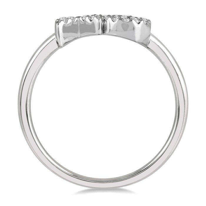 1/6 Ctw 'XO' Hugs and Kisses Round Cut Diamond Petite Fashion Ring in 14K White Gold