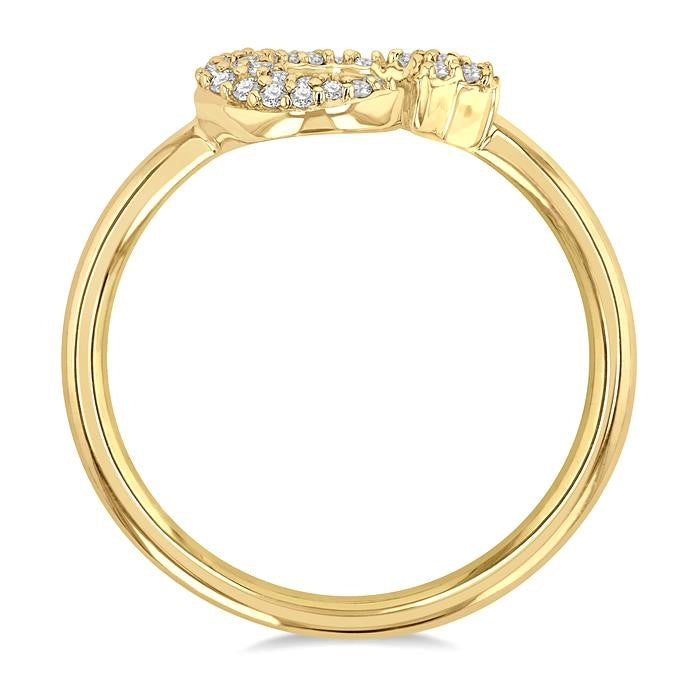 1/6 Ctw Crescent Moon and Star Round Cut Petite Diamond Fashion Ring in 10K Yellow Gold