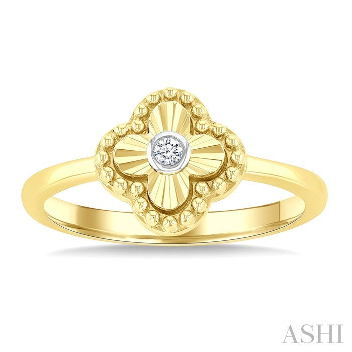 1/50 Ctw Fluted Texture Clover Bead Round Cut Diamond Bezel Set Fashion Ring in 10K Yellow Gold