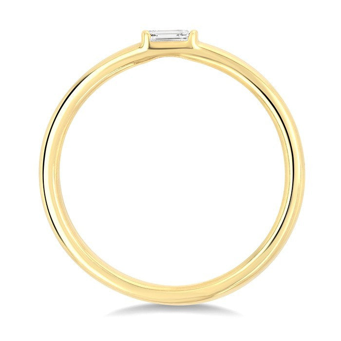 1/20 Ctw Baguette Diamond Petite Fashion Ring in 10K Yellow Gold