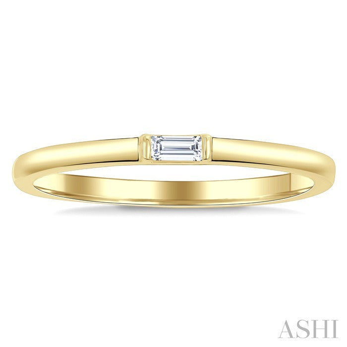 1/20 Ctw Baguette Diamond Petite Fashion Ring in 10K Yellow Gold