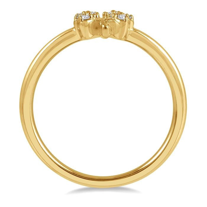 1/10 Ctw Clover Charm Round Cut Diamond Petite Fashion Ring in 10K Yellow Gold