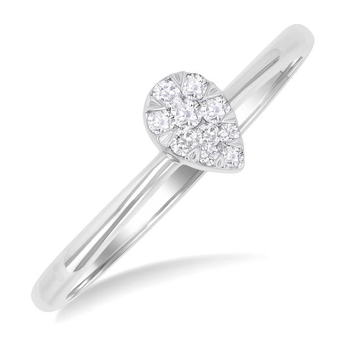Regal Diamond Ring in Metal