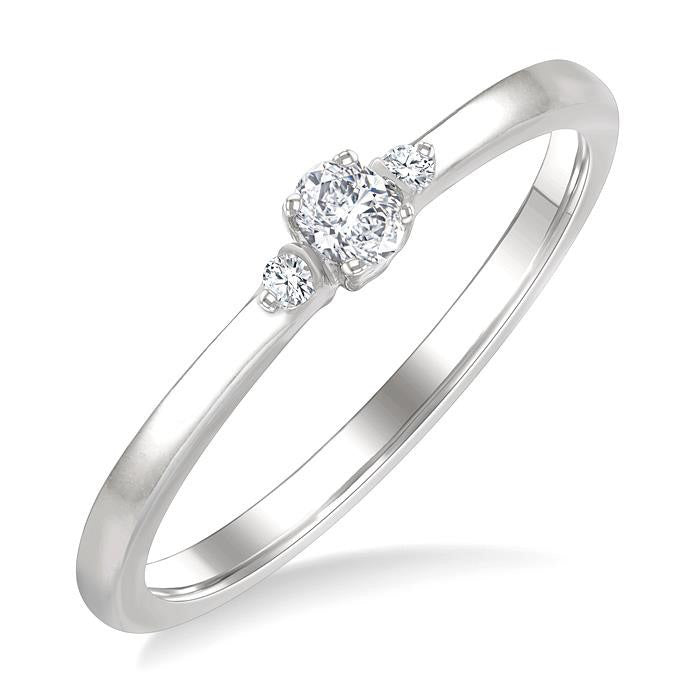 Elegance Diamond Ring in Metal