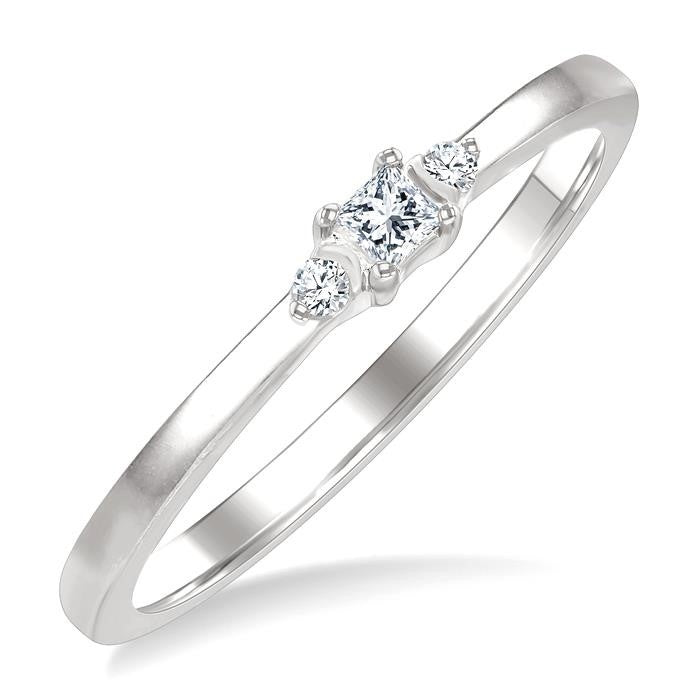 Opulence Diamond Ring in Metal