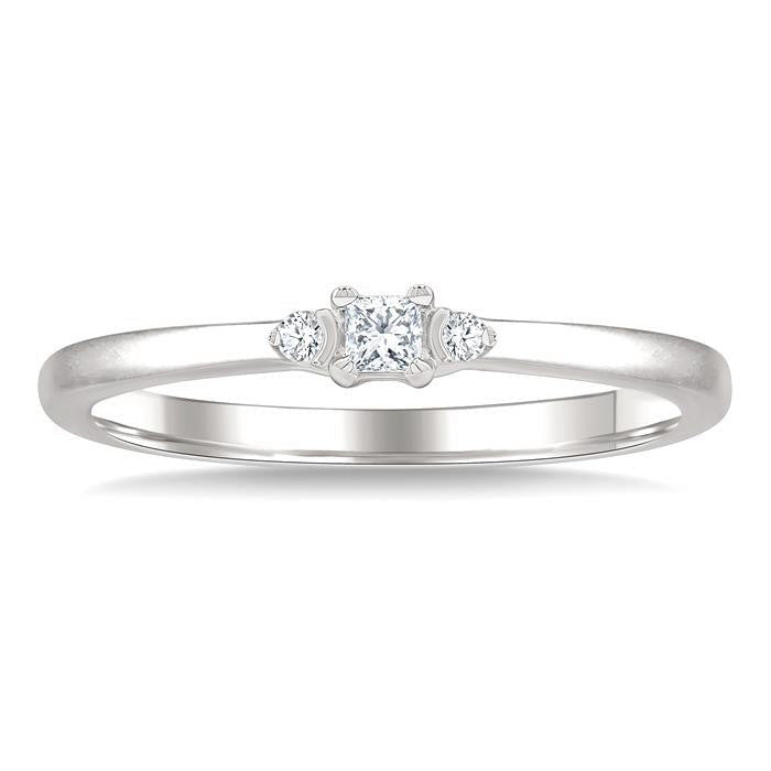 Opulence Diamond Ring in Metal