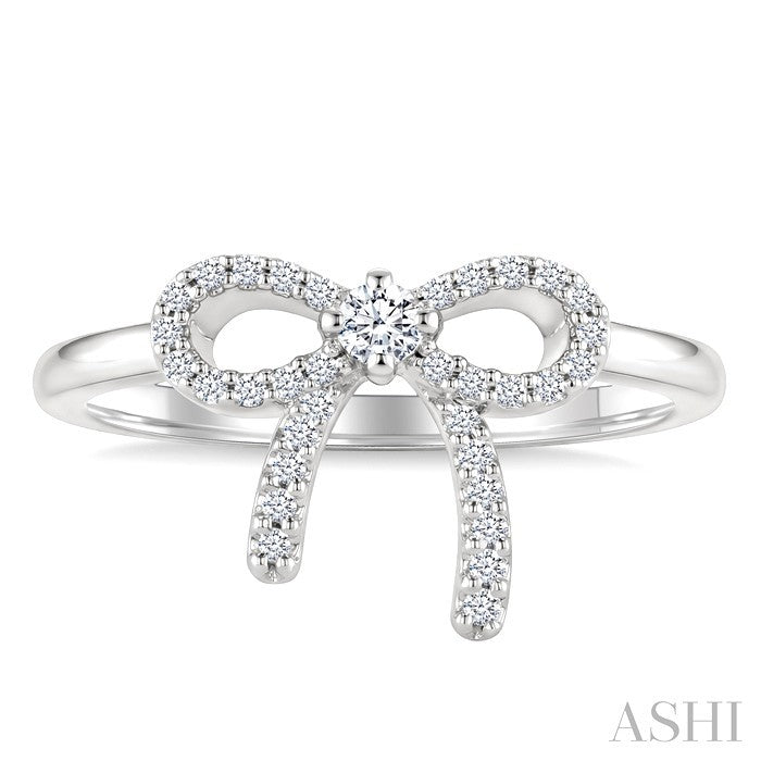 1/5 Ctw Round Cut Diamond Bow Fashion Ring in 10K White Gold