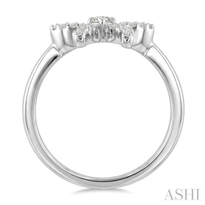 1/5 Ctw Round Cut Diamond Bow Fashion Ring in 10K White Gold