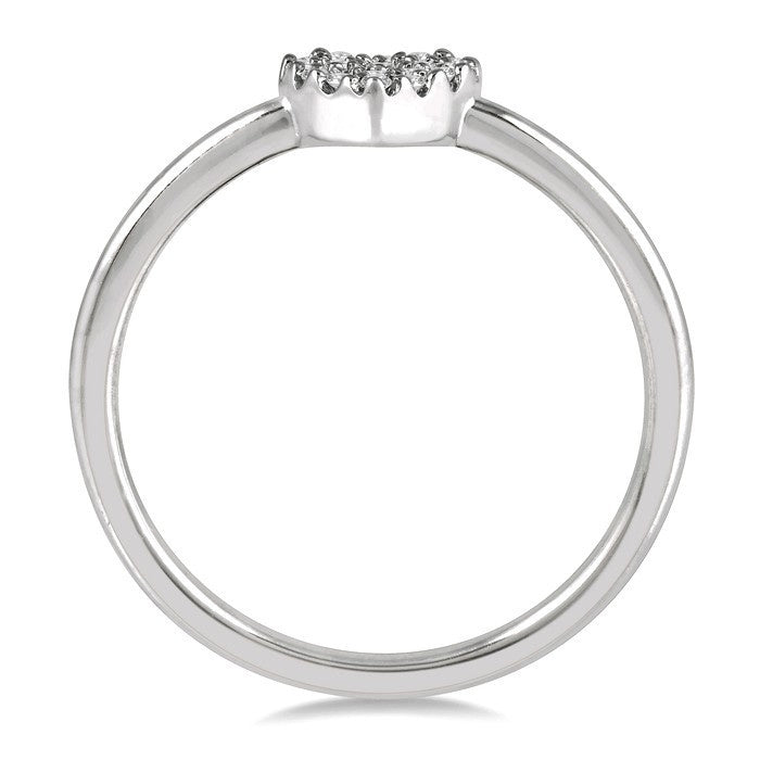1/10 Ctw Heart Charm Round Cut Diamond Petite Fashion Ring in 14K White Gold