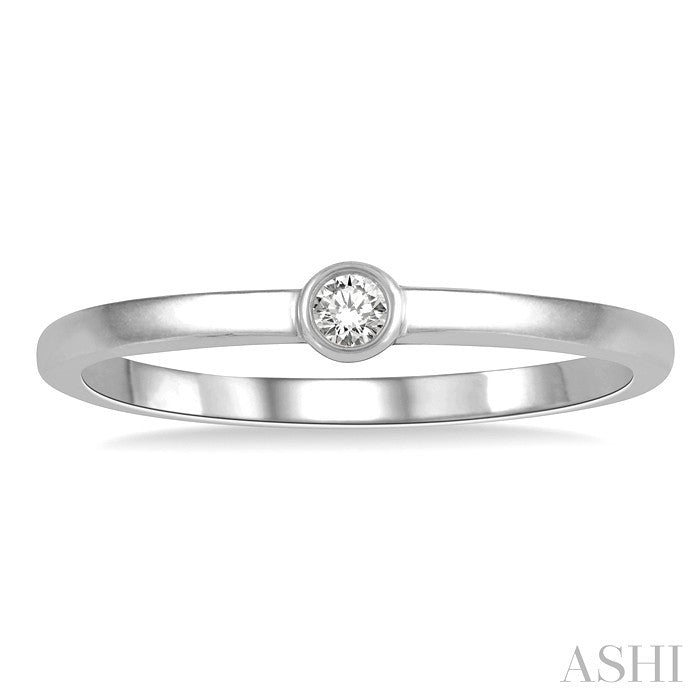 1/20 Ctw Lightweight Bezel Set Round Cut Diamond Petite Ring in 10K White Gold