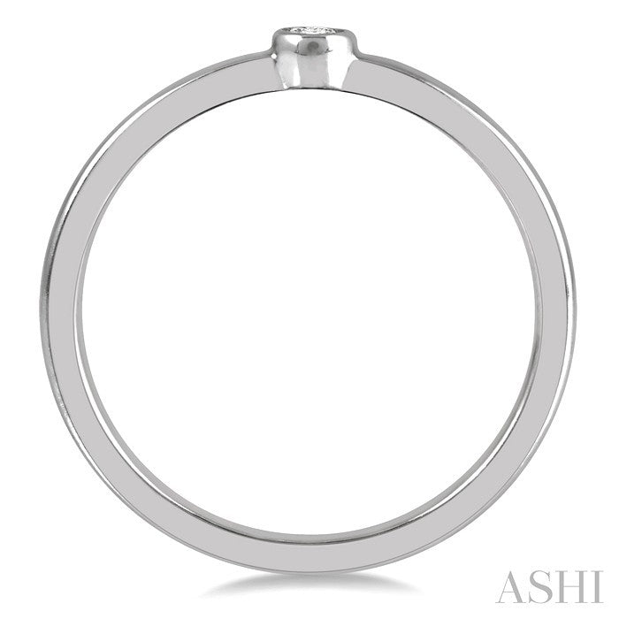 1/20 Ctw Lightweight Bezel Set Round Cut Diamond Petite Ring in 10K White Gold