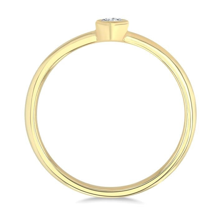 1/6 Ctw Petite Bezel Set Marquise Cut Diamond Fashion Ring in 10K Yellow Gold